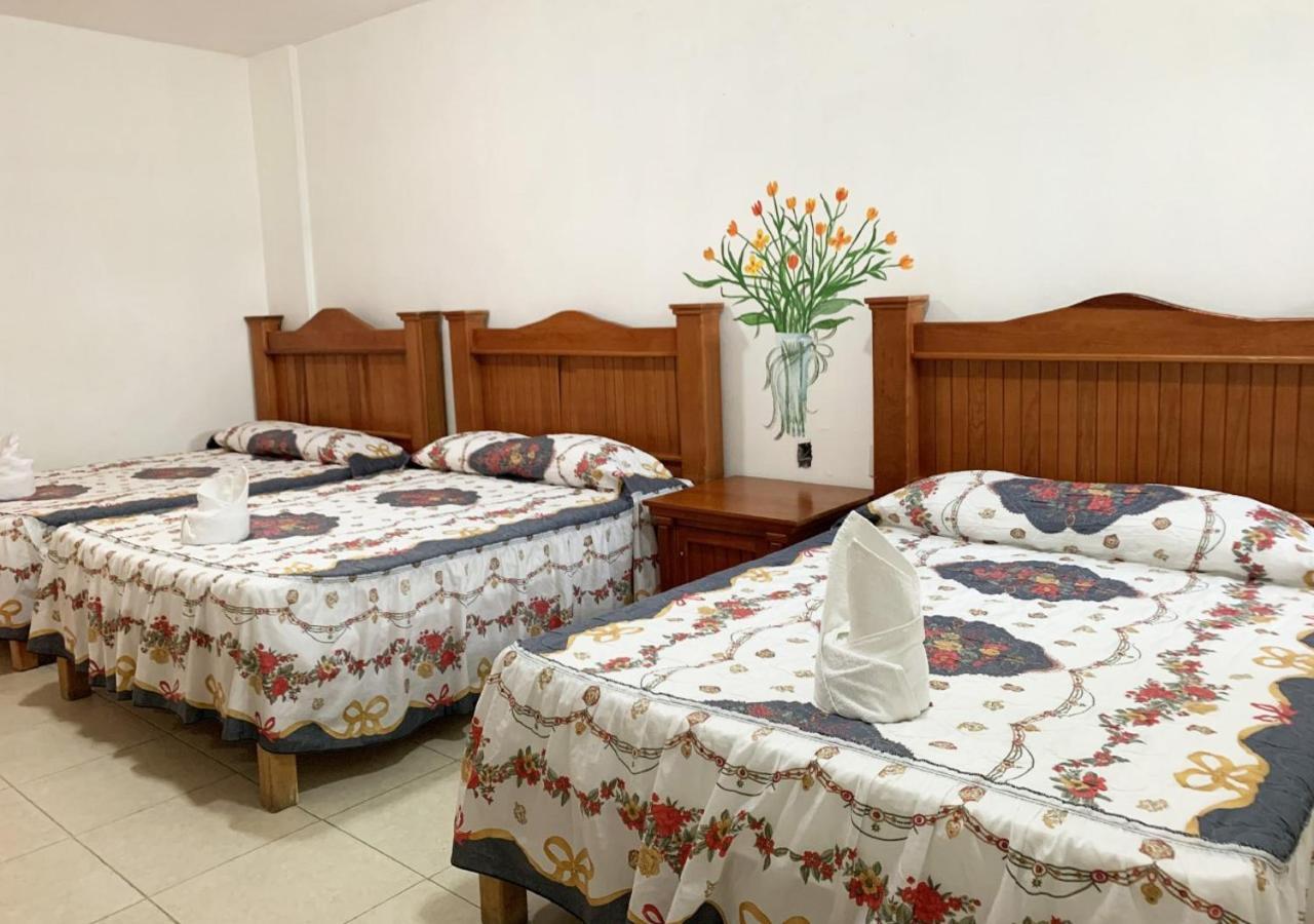 Hotel Quinta De La Rosa Cuautla  Exteriör bild