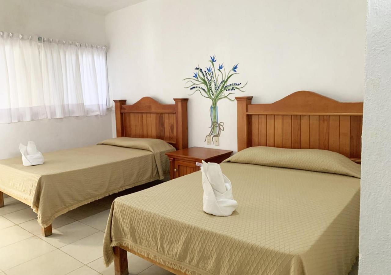 Hotel Quinta De La Rosa Cuautla  Exteriör bild