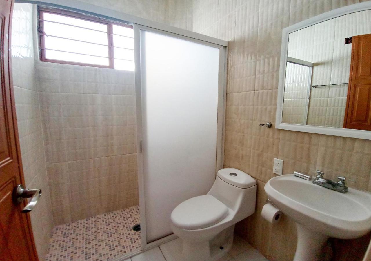 Hotel Quinta De La Rosa Cuautla  Exteriör bild
